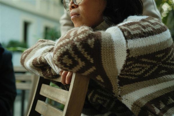 Striktrøje dame - find den perfekte striktrøje til din garderobe